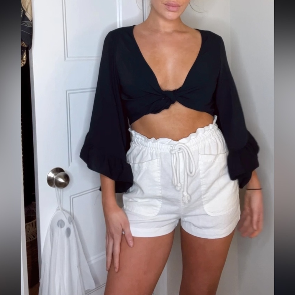 NWOT white shorts